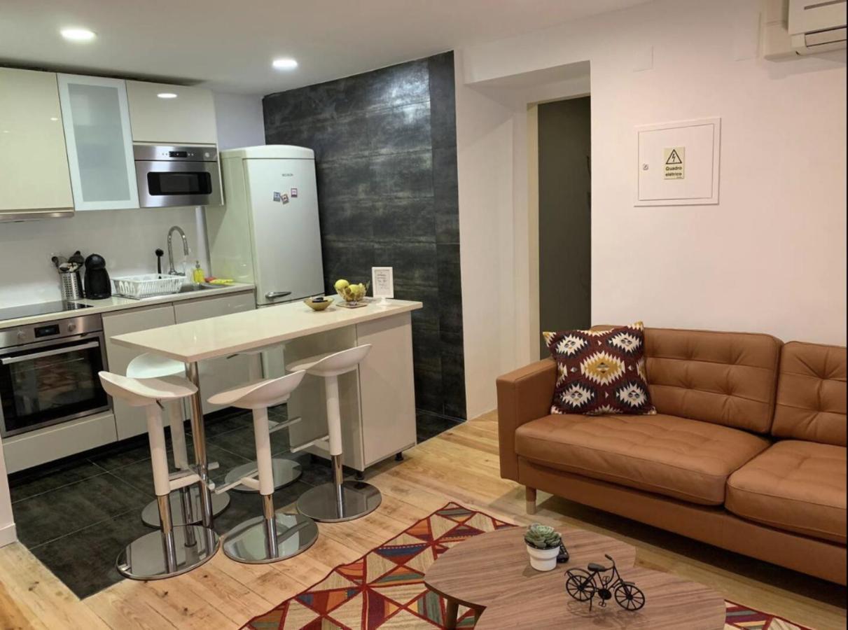 Chiado/Bairro Alto 2 Bedroom Apartment Lisboa Ngoại thất bức ảnh